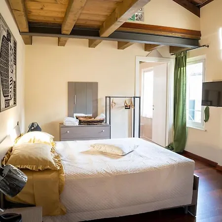 Magnifico In Palazzo Storico Del 500” * Ferrara