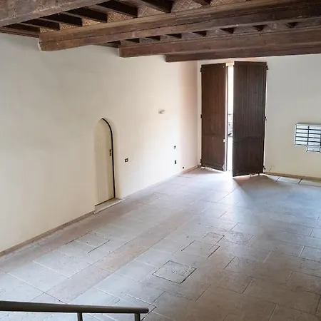 Lejlighed Magnifico In Palazzo Storico Del 500” Ferrara